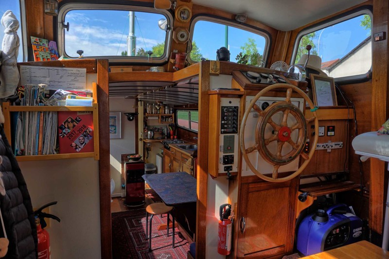 timonerie péniche à vendre à roanne timonerie péniche à vendre à roanne